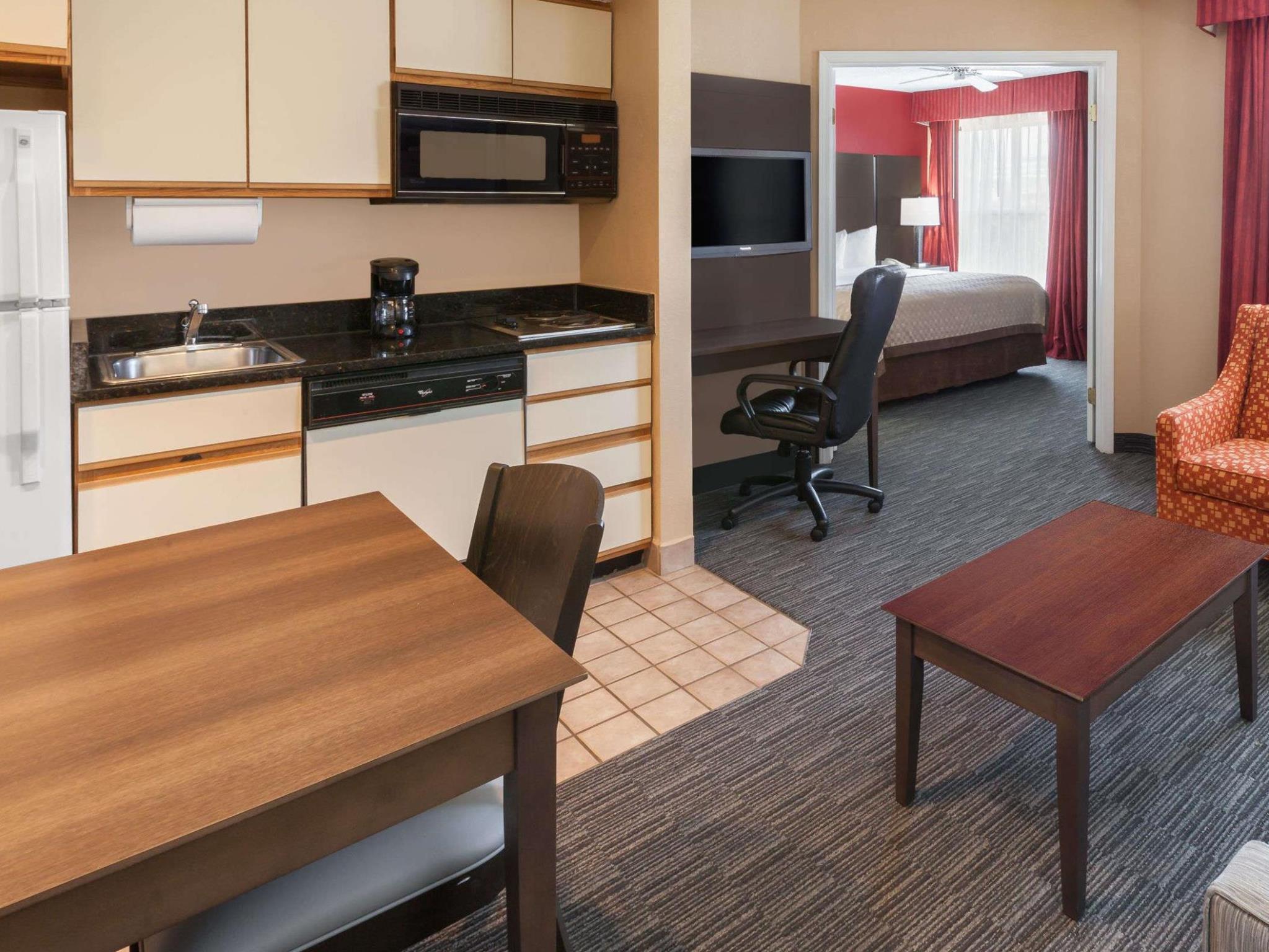 Affordable Suites Of America Detroit-Warren Ngoại thất bức ảnh