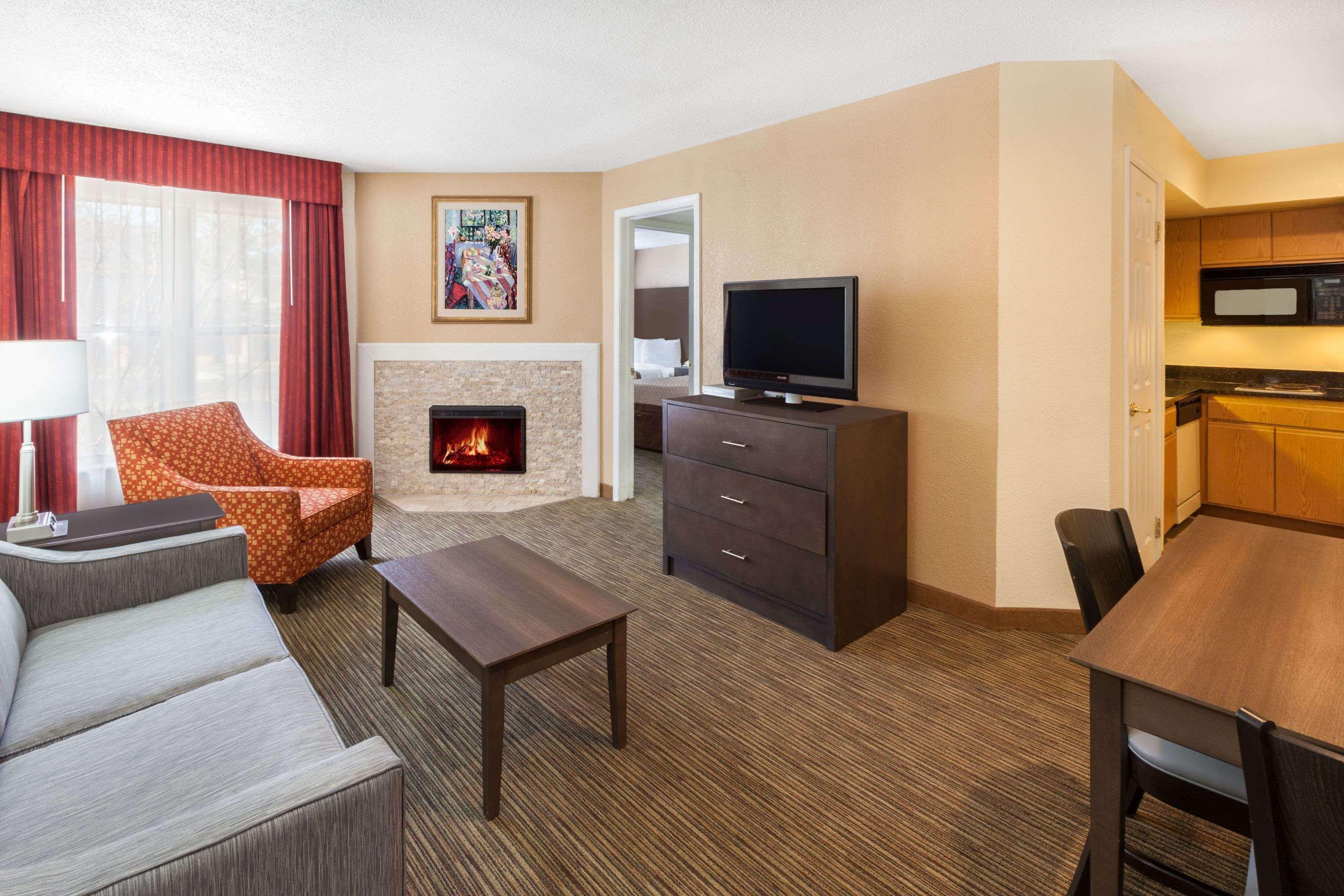 Affordable Suites Of America Detroit-Warren Ngoại thất bức ảnh